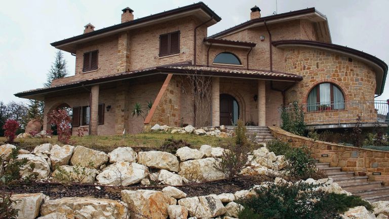 Villetta rustica 16